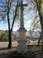 Kříž na bývalém hřbitově na Sychrově. Pochází z roku 1767.