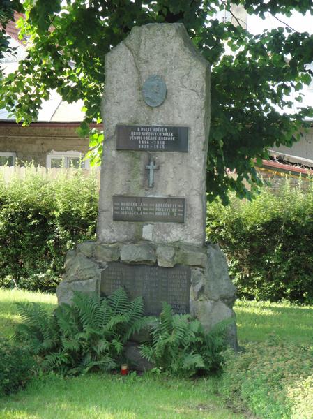 Památník k poctě obětem obou světových válek