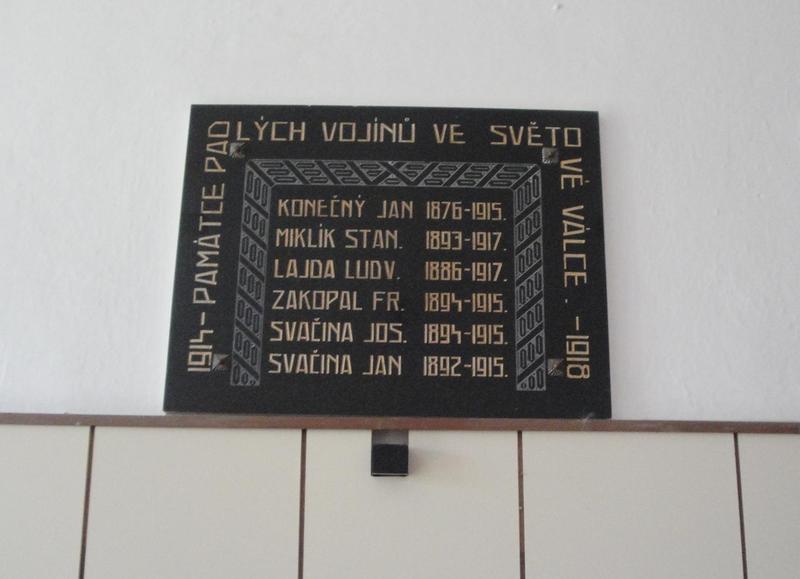 Pamětní deska padlým vojínům ve světové válce