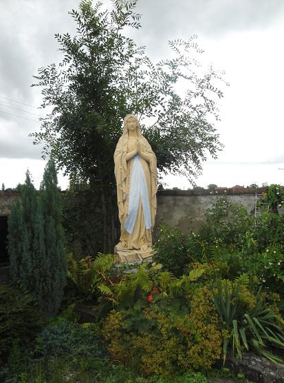 Socha P. Marie Lurdské