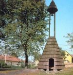Roubená zvonice