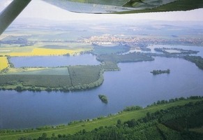 Ostrožská Nová Ves - jezera