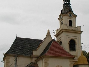 Farní kostel Povýšení svatého Kříže