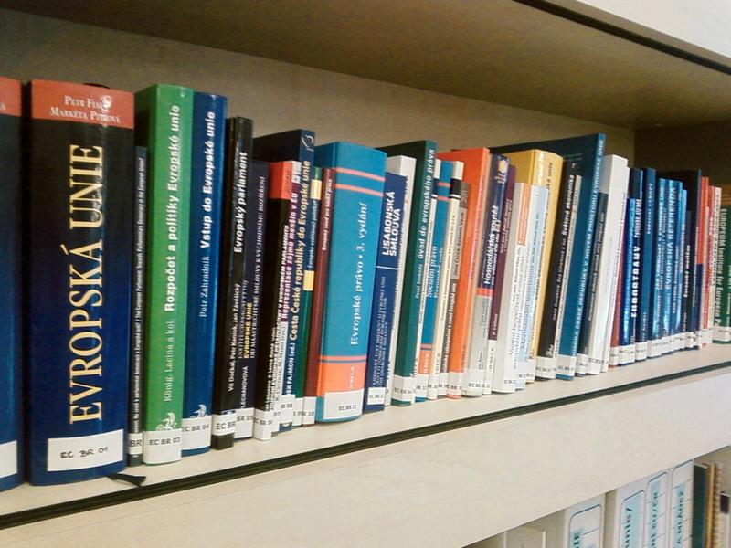 Obecní knihovna Chomýž