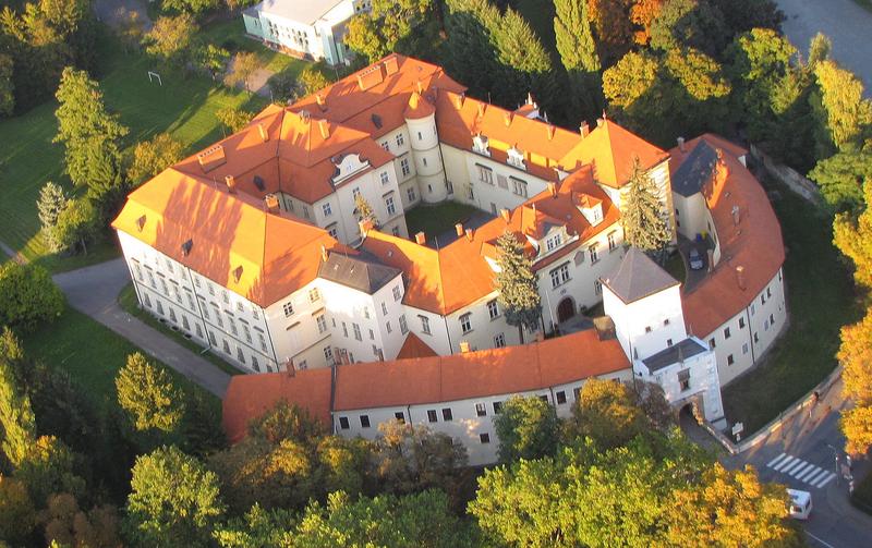 Zámek Bystřice pod Hostýnem