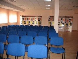 multifunkční sál sousedící s Infocentrem