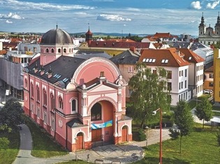 Knihovna Bedřicha Beneše Buchlovana