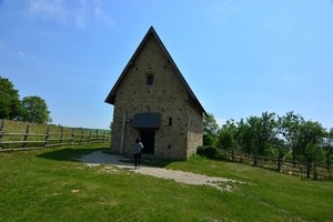 Kostelík sv. Jana Křtitele v Modré