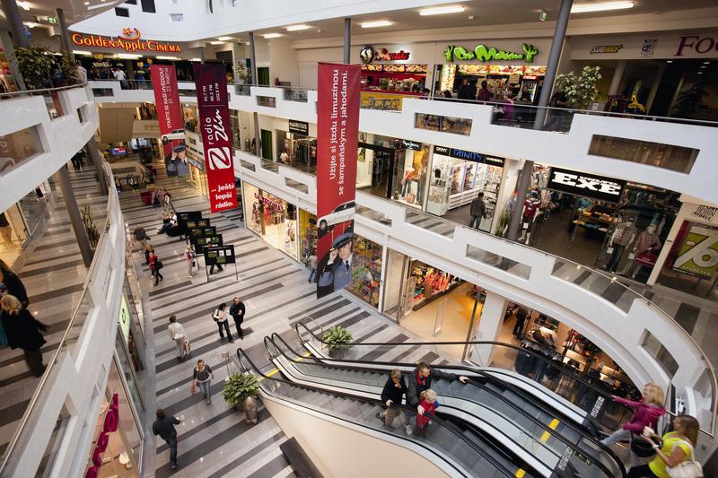 Obchodní a zábavní centrum Zlaté jablko