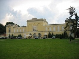 Hlohovec – Hraniční zámeček