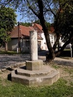 Dolní Dunajovice – pranýř