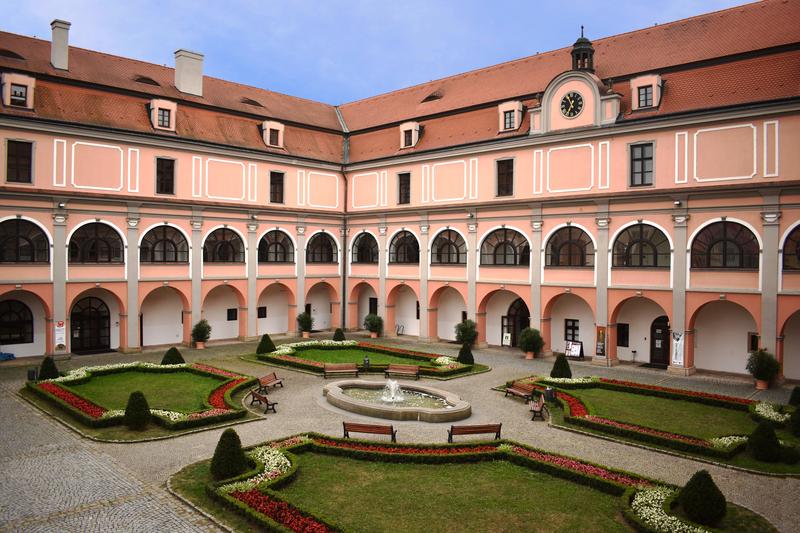 Muzejní a galerijní centrum Valašské Meziříčí