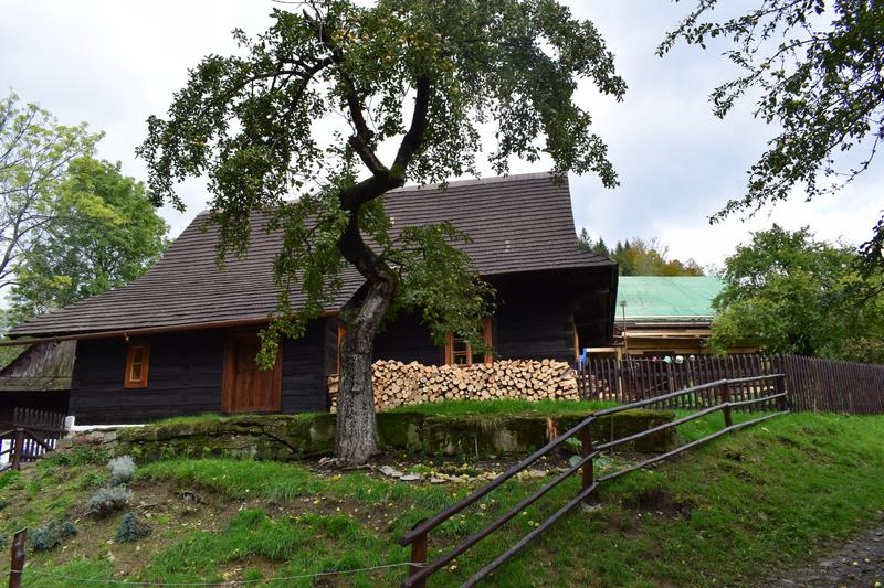 Rodový shluk valašských chalup - Raťkov