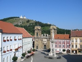 Mikulov – historischer Stadtplatz und Heiliger Berg