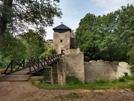 NS Lukov - hrad Lukov_autor Lenka Pechová
