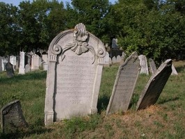 Mikulov - židovský hřbitov