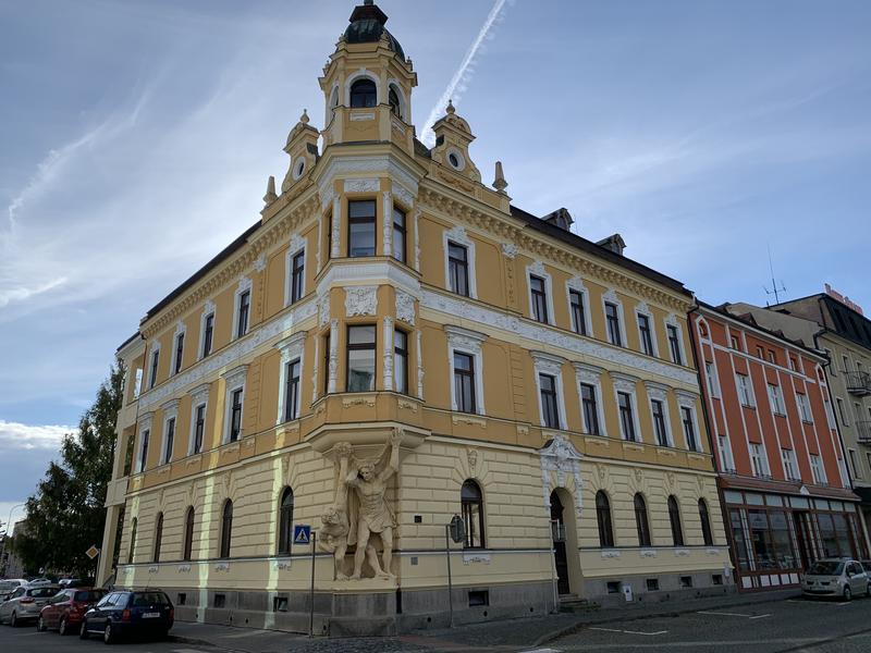 Nárožní dům na Palackého náměstí