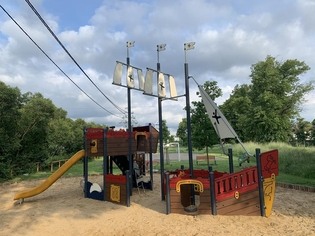 Dětské hřiště Moravní nábřeží