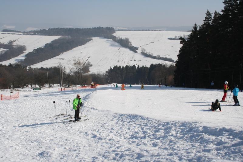 Lyžařský vlek Újezd