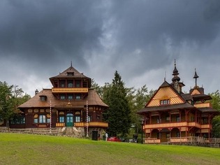 Pustevny - útulny Libušín a Maměnka