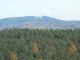 Pohled ze Štákova vršku k Vartovně